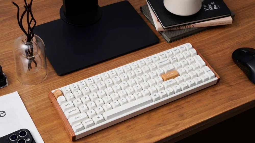 Keychron K4 HE (K4H-Q1) Special Wood Edition White Wireless Magnetic Hall Effect RGB Keyboard 96% US — εικόνα 3