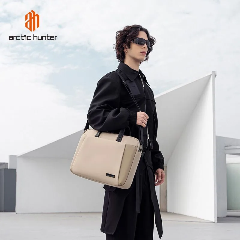 ARCTIC HUNTER τσάντα ώμου GWB00848 με θήκη laptop 15.6", 9L, χακί — εικόνα 2